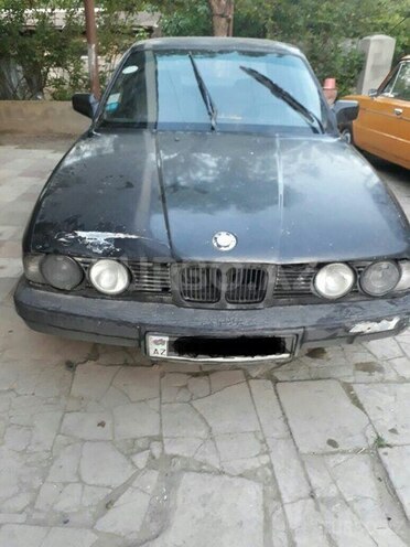 BMW 520 1988, 350,000 km - 2.0 l - Gəncə