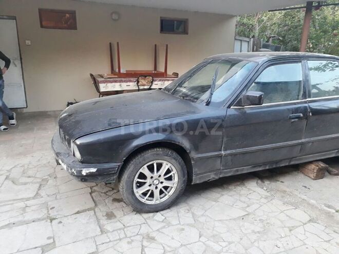 BMW 520 1988, 350,000 km - 2.0 l - Gəncə