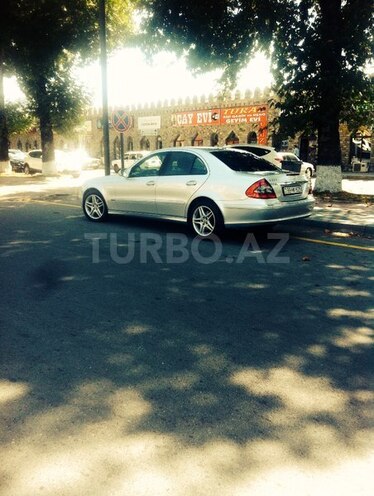 Mercedes E 220 2008, 180,008 km - 2.2 l - Bakı