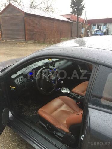 Hyundai Coupe 2008, 67,600 km - 2.0 l - Quba