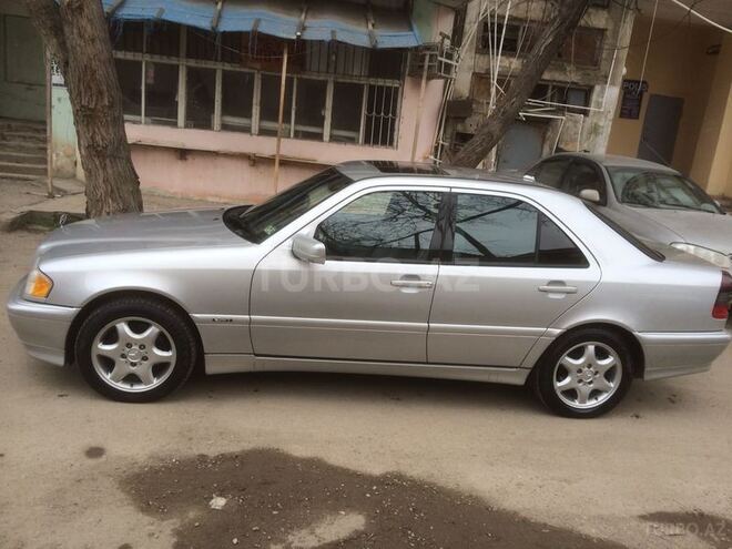 Mercedes C 230 1999, 143,729 km - 2.3 l - Bakı
