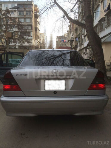 Mercedes C 230 1999, 143,729 km - 2.3 l - Bakı