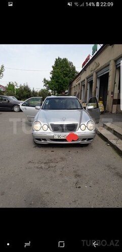 Mercedes E 270 1999, 185,000 km - 2.7 l - Bərdə