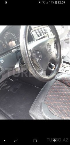 Mercedes E 270 1999, 185,000 km - 2.7 l - Bərdə