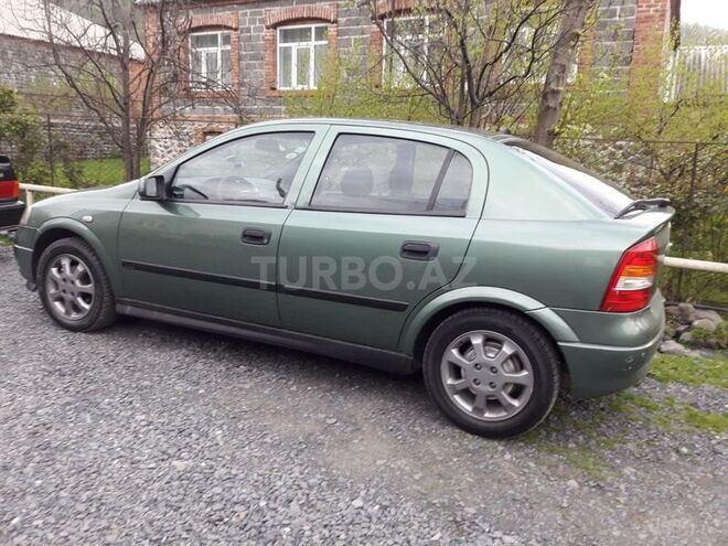 Opel Astra 1998, 300,000 km - 1.6 l - Zaqatala