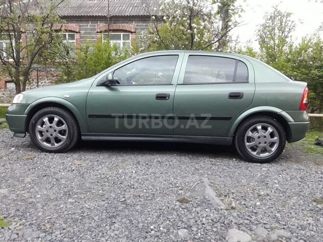 Opel Astra 1998, 300,000 km - 1.6 l - Zaqatala