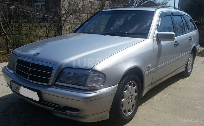Mercedes C 220 2000, 400,000 km - 2.2 l - Bakı