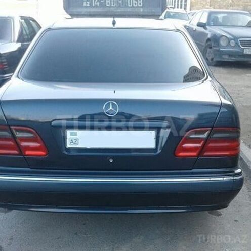 Mercedes E 320 2002, 466,000 km - 3.2 л - Bakı
