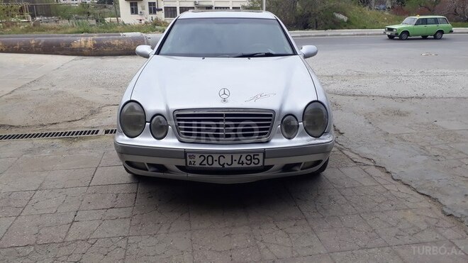 Mercedes E 200 1998, 221,679 km - 2.0 l - Bakı