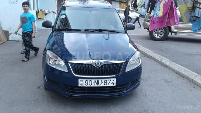 Skoda Praktik 2011, 317,000 km - 1.4 l - Bakı