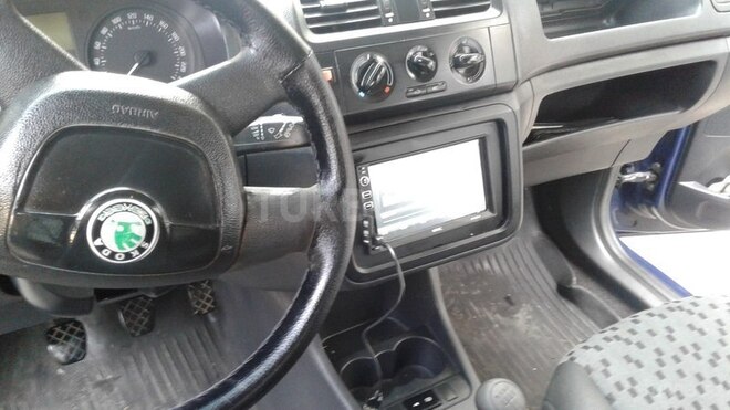 Skoda Praktik 2011, 317,000 km - 1.4 l - Bakı
