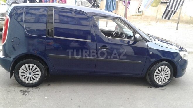 Skoda Praktik 2011, 317,000 km - 1.4 l - Bakı