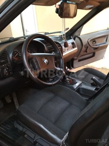 BMW 318 1992, 321 km - 1.8 l - Bakı