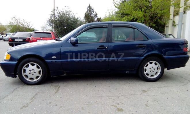 Mercedes C 180 1997, 380,000 km - 1.8 l - Bakı