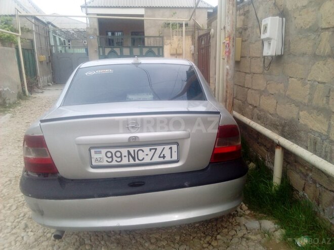 Opel Vectra 1996, 300,000 km - 1.8 л - Bakı