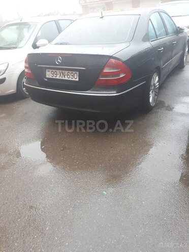 Mercedes E 320 2003, 287,650 km - 3.2 l - Bakı