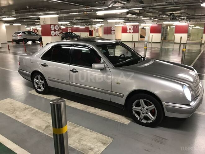 Mercedes E 240 1998, 268,000 km - 2.4 l - Bakı