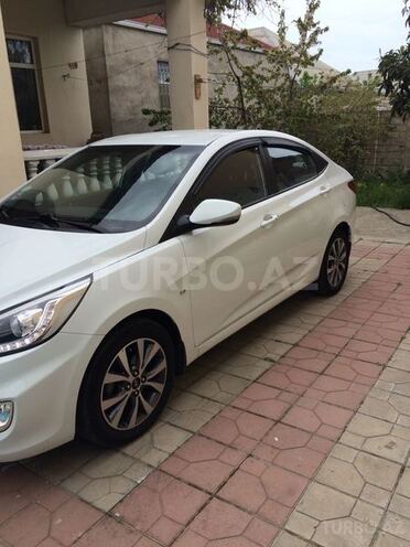 Hyundai Accent 2014, 122,000 km - 1.6 l - Bakı