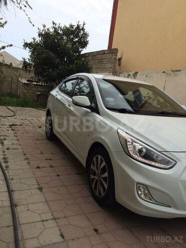 Hyundai Accent 2014, 122,000 km - 1.6 l - Bakı