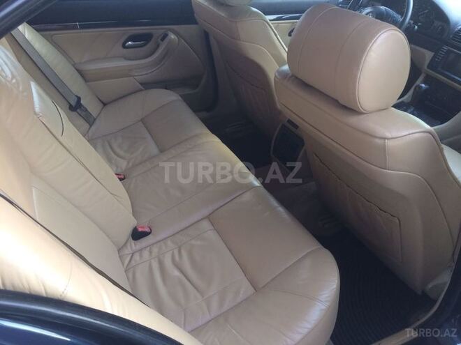 BMW 525 2002, 220,000 km - 2.5 л - Bakı