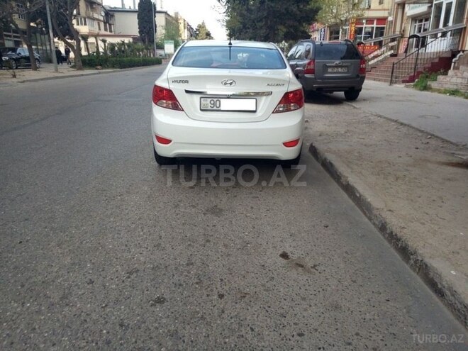 Hyundai Accent 2014, 120,000 km - 1.6 l - Bakı