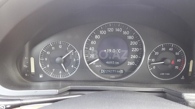 Mercedes E 240 2005, 225,000 km - 2.6 l - Bakı