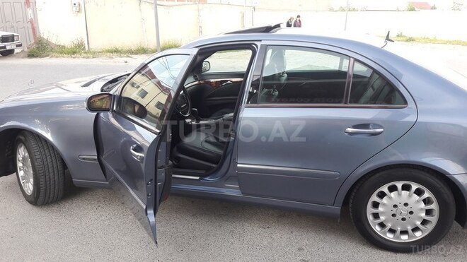 Mercedes E 240 2005, 225,000 km - 2.6 l - Bakı