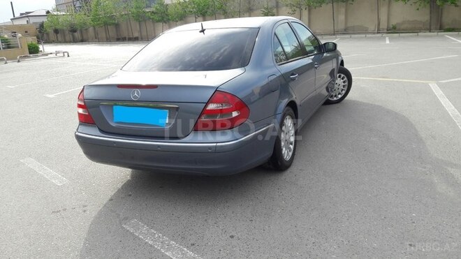 Mercedes E 240 2005, 225,000 km - 2.6 l - Bakı