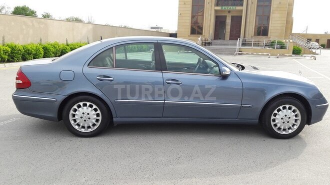 Mercedes E 240 2005, 225,000 km - 2.6 l - Bakı