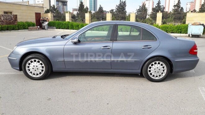 Mercedes E 240 2005, 225,000 km - 2.6 l - Bakı