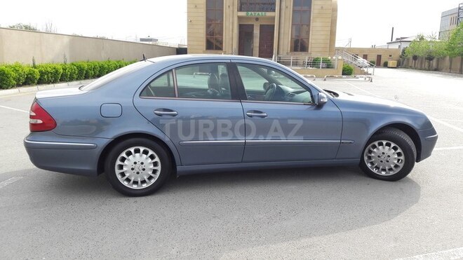 Mercedes E 240 2005, 225,000 km - 2.6 l - Bakı