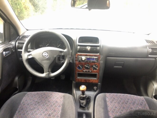 Opel Astra 1998, 300,000 km - 1.6 l - Bakı