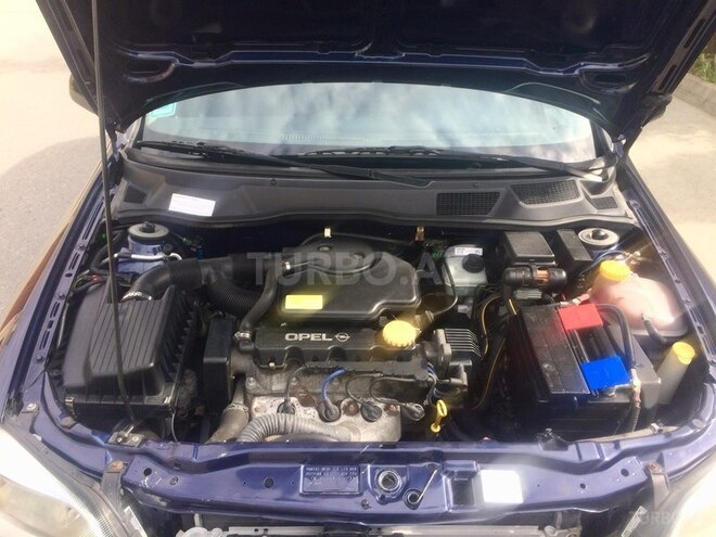 Opel Astra 1998, 300,000 km - 1.6 l - Bakı