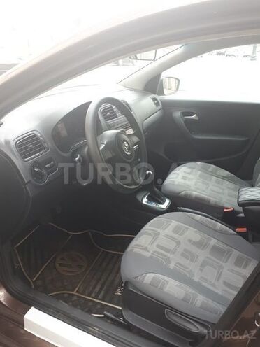Volkswagen Polo 2015, 11,000 km - 1.6 l - Bakı