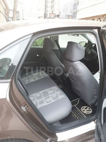 Volkswagen Polo 2015, 11,000 km - 1.6 l - Bakı