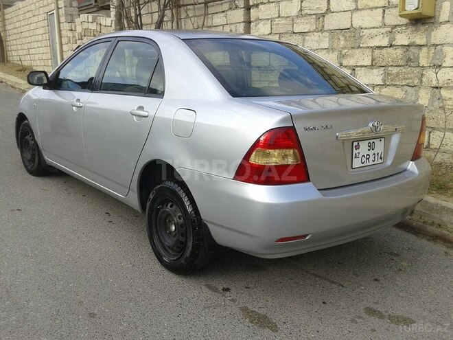 Toyota Corolla 2003, 230,000 km - 1.3 l - Bakı