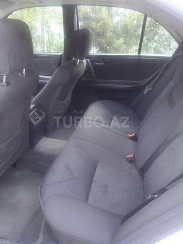 Mercedes E 240 1999, 237,000 km - 2.4 l - Ağdam