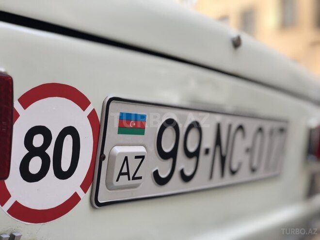 LADA (VAZ) 21011 1979, 180,000 km - 1.3 l - Bakı