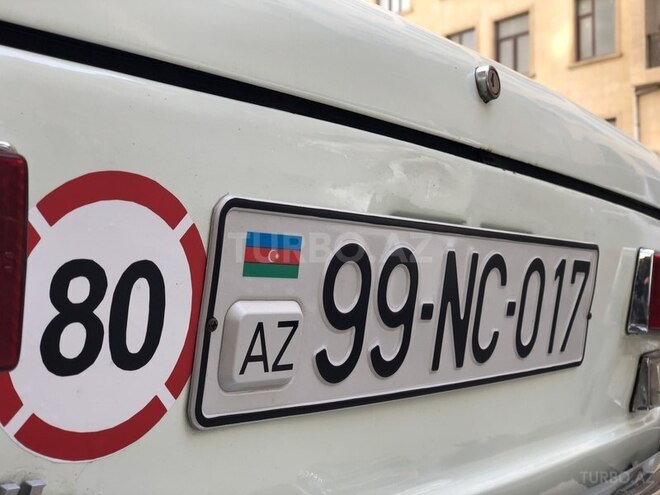 LADA (VAZ) 21011 1979, 180,000 km - 1.3 l - Bakı