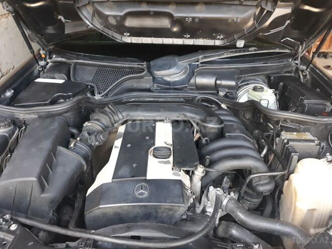 Mercedes E 280 1996, 255,000 km - 2.8 l - Gəncə