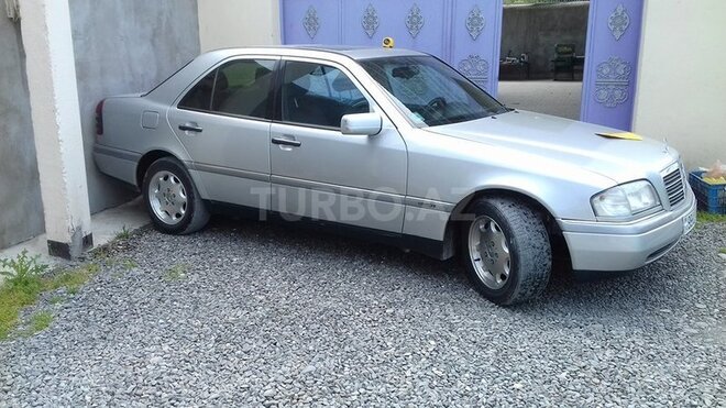Mercedes C 180 1997, 563,000 km - 0.2 л - Ağdaş
