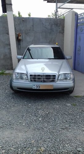 Mercedes C 180 1997, 563,000 km - 0.2 л - Ağdaş