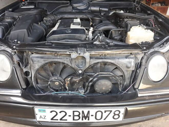 Mercedes E 280 1996, 255,000 km - 2.8 l - Gəncə