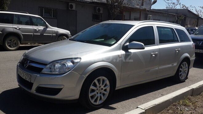 Opel Astra 2005, 290,000 km - 1.8 l - Bakı