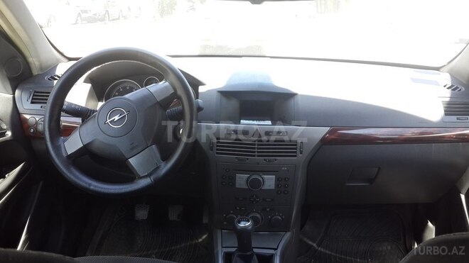 Opel Astra 2005, 290,000 km - 1.8 l - Bakı