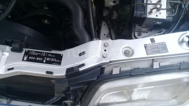 Mercedes C 200 1997, 272,000 km - 2.0 l - Bakı
