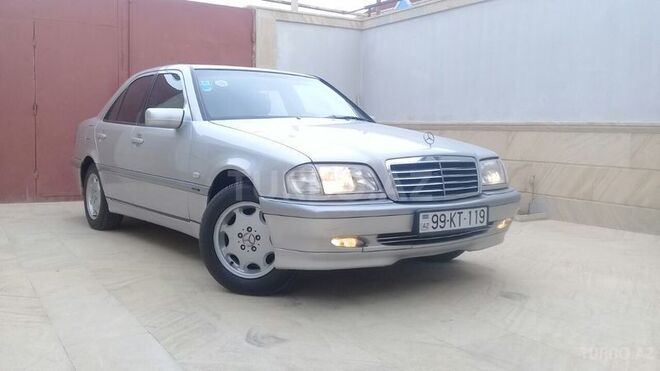 Mercedes C 200 1997, 272,000 km - 2.0 l - Bakı