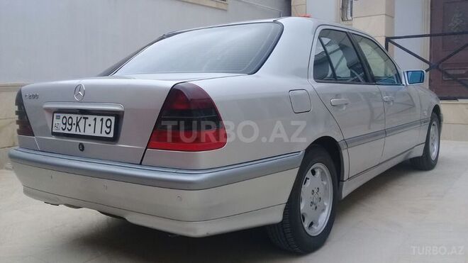 Mercedes C 200 1997, 272,000 km - 2.0 l - Bakı