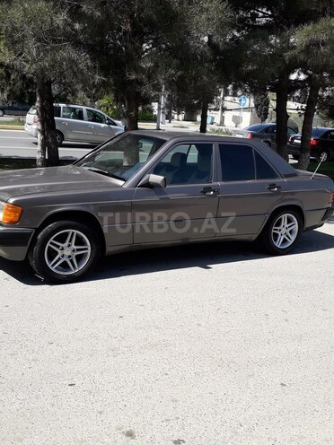 Mercedes 190 1990, 345,017 km - 1.8 l - Sumqayıt