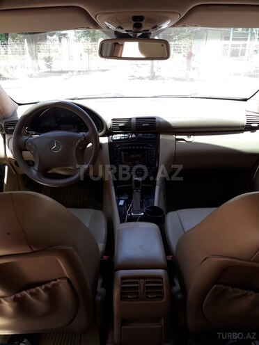 Mercedes C 240 2002, 275,000 km - 2.4 л - Bakı